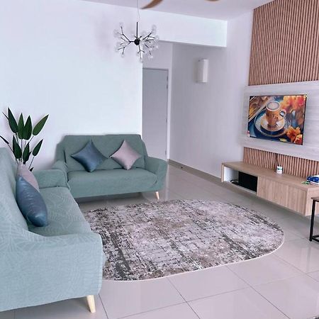 Ferienwohnung The Halt Putrajaya Exterior foto